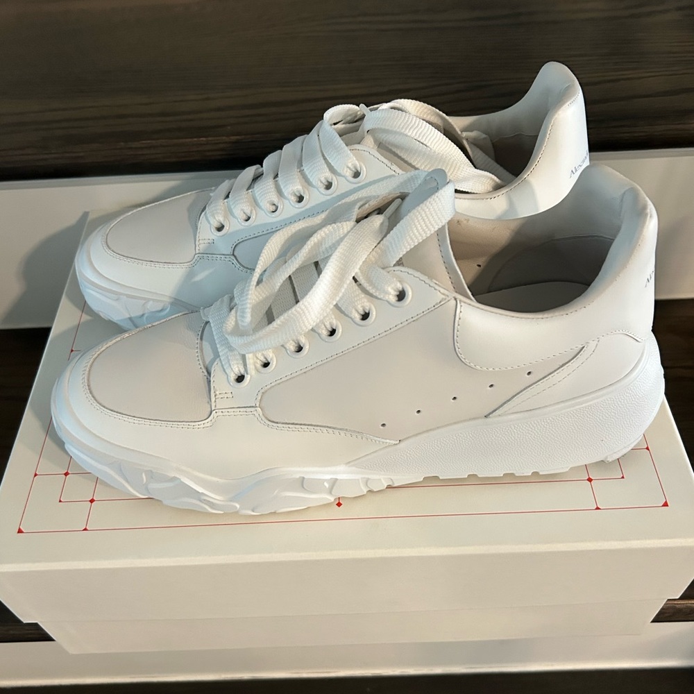 👟🤍White on White Mens Alexander McQueen Court Trainers Size 43.5 🤍👟